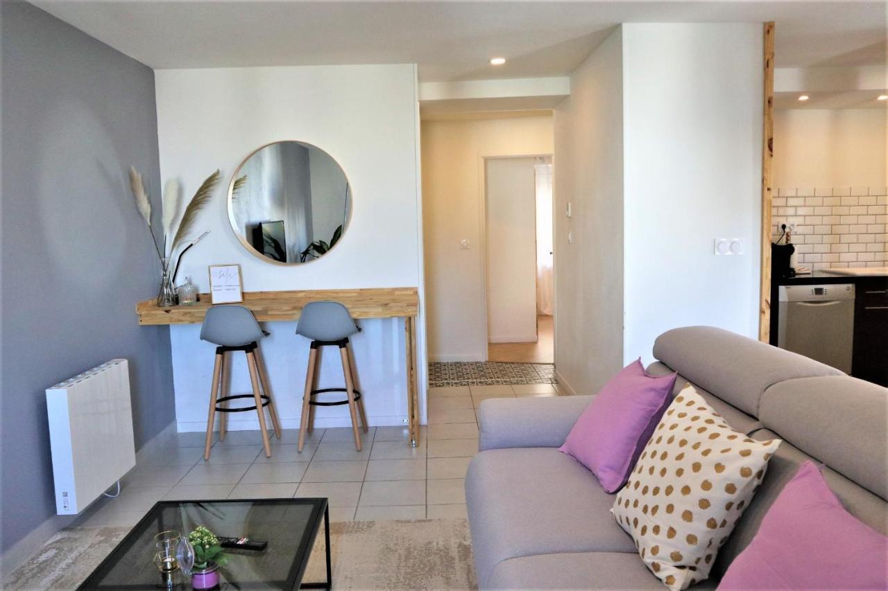 5 Mn Zenith Grande Halle Auvergne,Pied De Gergovie,Garage,Netflix Romagnat Extérieur photo